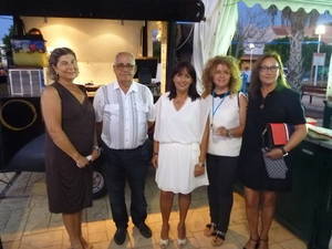 Rafaela Abad destaca el “tremendo cambio” que ha dado Costacabana con su nueva playa y las mejoras en el Paseo Marítimo y las calles