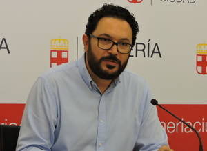 El PSOE ve una Feria 2017 “agonizante en la Noche” y “revitalizada en parte, aunque mejorable, a Mediodía”