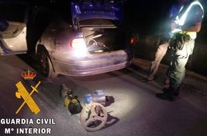La Guardia Civil detiene a dos personas en El Ejido por receptación de material agrícola