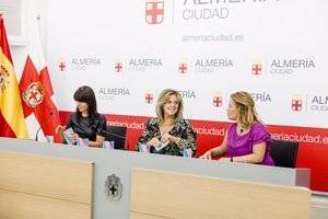 Ayuntamiento de Almería y la Diputación lanzan una campaña por el Día contra la Explotación Sexual