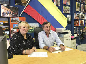 Entrega de subvención a la ‘América Unida’ para el fomento de la interculturalidad