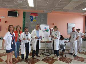 Hospital de Poniente ofrece información con motivo del Día Internacional de las Personas Sordas