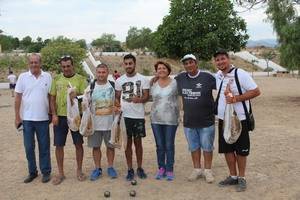 La dupleta Aarón-Bebé se proclama campeona del Torneo de Petanca de Feria de Gádor