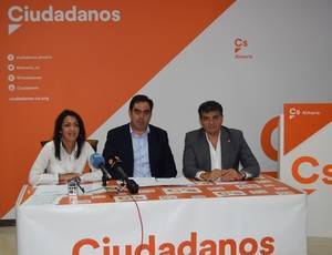 Rafael Amor: “Las bonoficaciones a autónomos impulsadas por Ciudadanos en el Ayuntamiento de Almería son un referente en toda España"