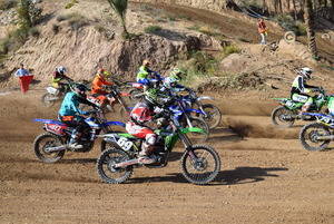 Noventa pilotos corren en Gádor la final del Campeonato Provincial de Motocross