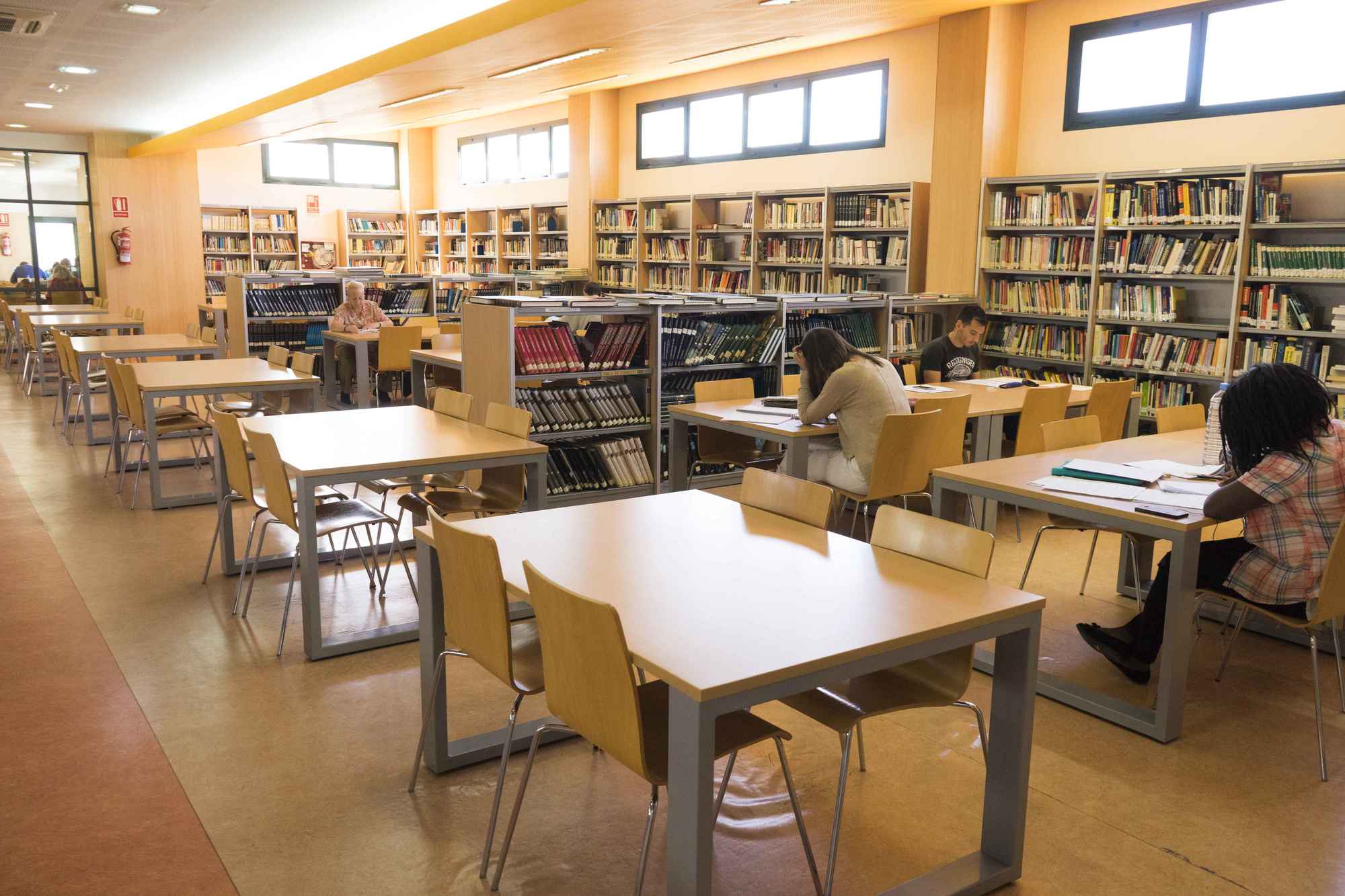 Resultado de imagen de bibliotecas wifi