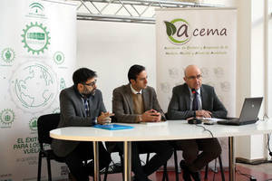 Antonio Martínez Vergel e Hijos S.L acuden a la presentación del estudio del sector del mueble
