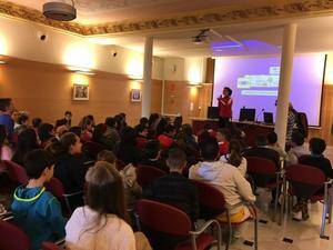 Mujeres y deporte en una jornada del IAM en Almería