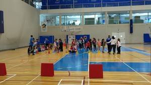 Más de 400 escolares participan en los Talleres Deportivos ‘Jugando al atletismo’