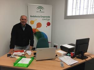 CADE de Berja aloja a un emprendedor dedicado al comercio internacional de productos hortofrutícolas