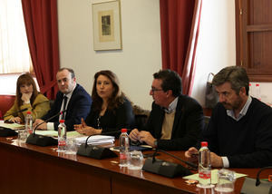 Crespo recuerda que las ayudas dadas por Díaz en Almería han tardado año y medio en ser resueltas
