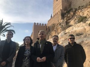 Consejero de Cultura anuncia que las obras de la muralla norte de La Alcazaba se licitarán "en breve"