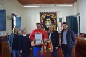 Níjar rinde homenaje al fisioculturista Manuel Hernández Puertas