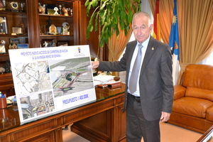 Amat anuncia que un puente unirá la variante de Roquetas y la Avenida Reino de España de Las Salinas