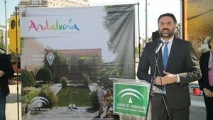 Andalucía se venderá como destino turístico en la trasera de los camiones hortícolas almerienses