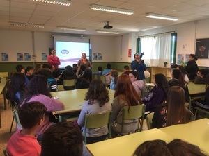 Campaña #YaMeQuieroYo para fomentar en la juventud relaciones afectivas igualitarias