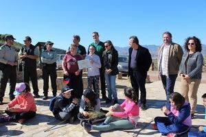 C.E.I.P ”Federico García Lorca” de La Fuente sueltan un Búho Real y un Águila ratonera