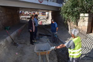 Gádor acondiciona “La Puente” para mejorar el paso subterráneo bajo las vías del tren