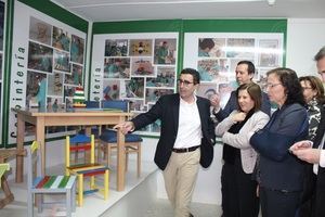 Sánchez Rubio visita la Unidad de Estancia de Terapia Ocupacional ‘Francisco Javier Peña’ en Almería capital