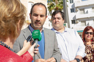 El PSOE carbonero exige la dimisión del concejal de Turismo por difundir vídeos de un sicario de Pablo Escobar