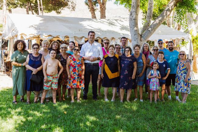 El alcalde con los mayores de Níjar