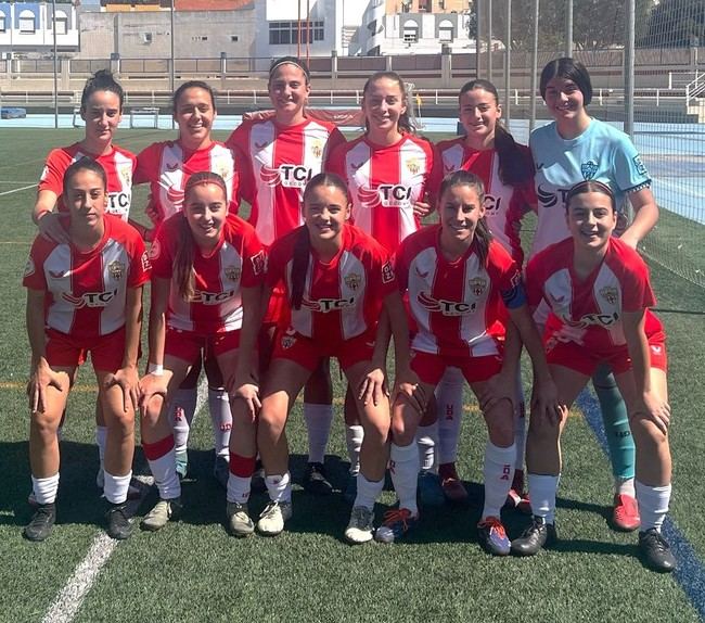 Almería cierra la temporada con dignidad ante el campeón