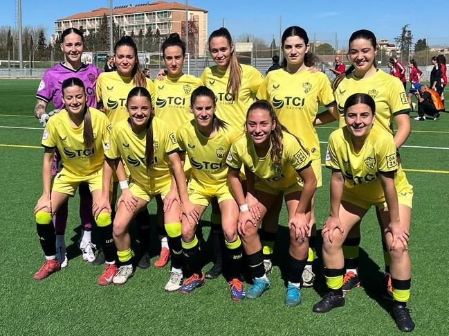 Almería se complica el ascenso tras caer en Granada