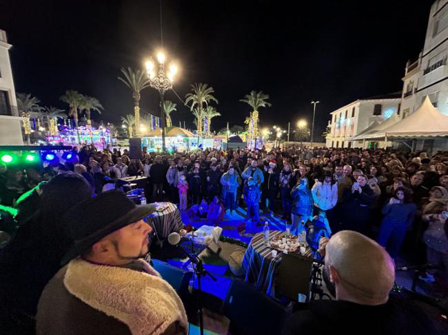 La Navidad arranca en Albox con la inauguración del Belén monumental y un Poblado de Hinchables
