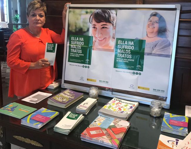 35 mujeres y menores víctimas de violencia de género participan en Navidad en 'Vacacionantes'