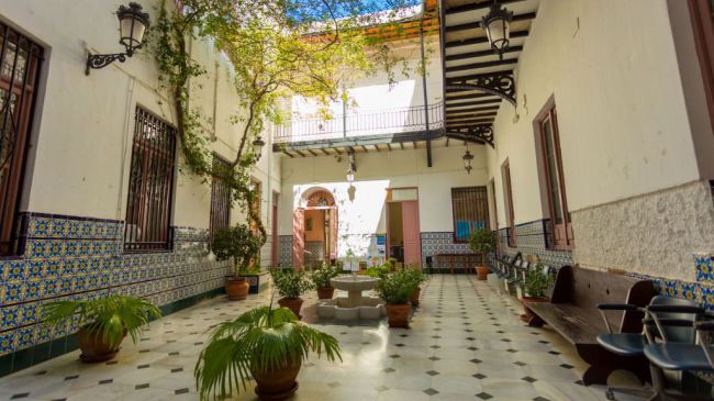 UNED Almería celebra un curso de coaching personal, inteligencia emocional y PNL