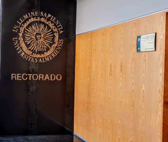 El Defensor Universitario continúa activo de forma telemática
