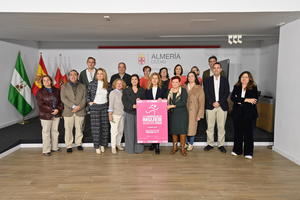 Almería se une por la igualdad en la decimotercera edición de la Carrera de la Mujer