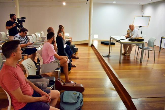 Paco Rivas comparte su experiencia sobre ‘Guitarra Creativa’