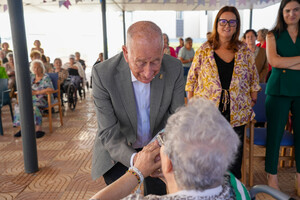 Los usuarios de la Residencia Virgen del Rosario celebran la tradicional eucaristía