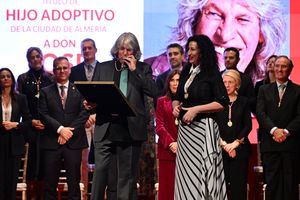 José Mercé ya es un hijo más de Almería