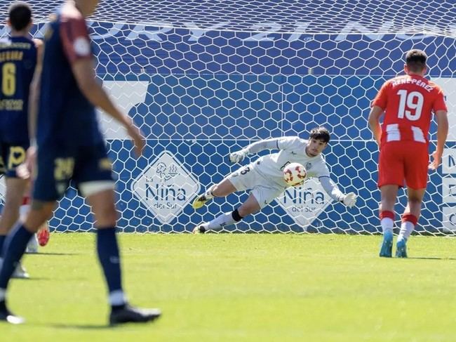Jesús López brilla en su regreso con el filial