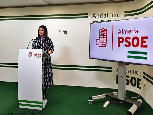 El PSOE dice que la Junta anuncia pero no invierte en colegios... pero los datos son otros