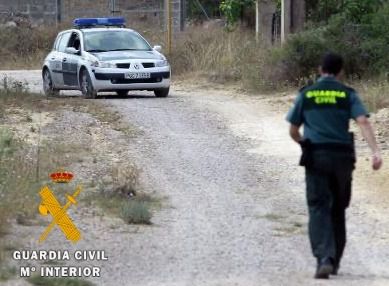 La Guardia Civil localiza y auxilia a un ciclista perdido en Nijar