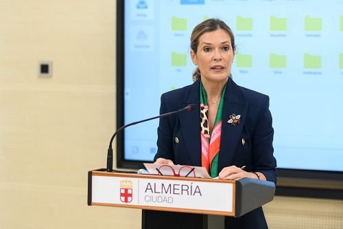 Martínez Labella critica que el PSOE ponga en duda el carácter social de 'Almería XXI'