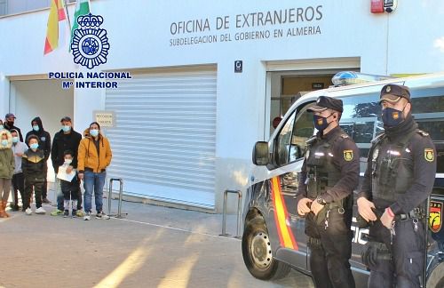 8 detenidos por celebrar matrimonios de conveniencia en Almería