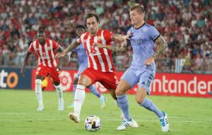 Este jueves entreno a puerta cerrada pensando en el Elche