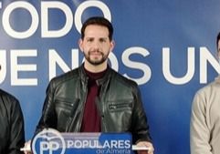 José Crespo: “El Gobierno debería priorizar las ayudas a las familias y no las entradas de cine y videojuegos”