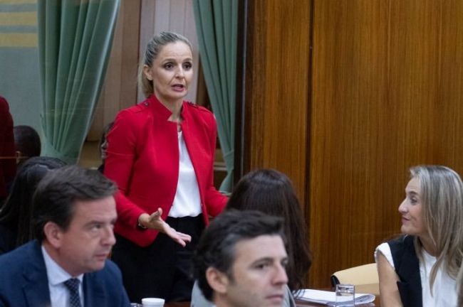 Torregrosa: “El PSOE traiciona a los agricultores y regantes del Levante”