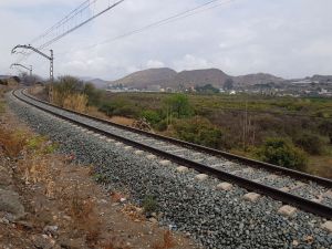 Más de 1.000 millones de euros acumulados pendientes de invertir en el AVE Almería