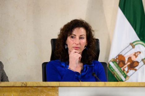 La alcaldesa espera que la firma del soterramiento sea definitiva