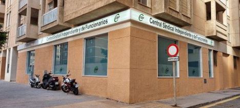 CSIF recuerda que el teletrabajo debe realizarse 