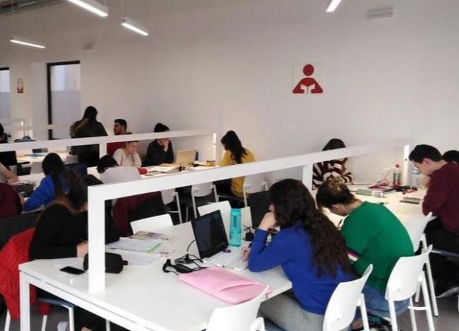 La Oferta de Empleo Público docente de 2023 asciende a casi 3.000 plazas de Maestros