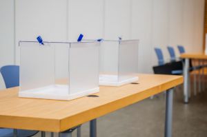 23J: El PP gana donde veranea Sánchez