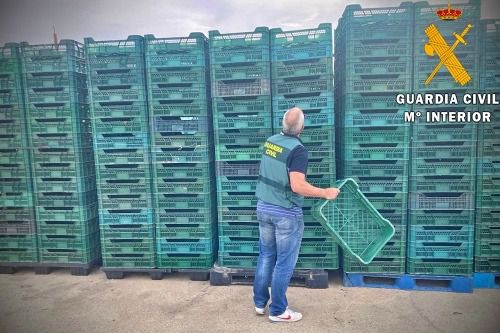 En estos municipios de Almería se han incautado toneladas de alimentos caducados a la venta En estos municipios de Almería se han incautado toneladas de alimentos caducados a la venta