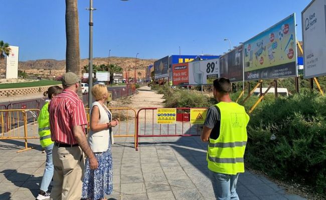 Las constructoras que trabajan para el Ayuntamiento piden adelantar la jornada por el calor